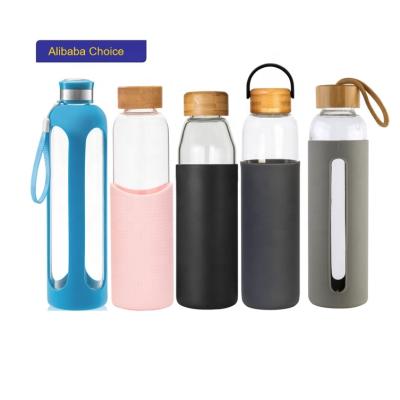 China Custom Viable Borosilicate Sleeve Silicone Water Bottle Bamboo Logo 500ml Eco Bamboo Lids 170z/180z for sale