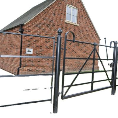 China EUROPEAN Metal Bar Estate Fencing Welded Estate Guard Dividing Garden Parkland Fence Rail& Residential Estate Fence For Sale for sale