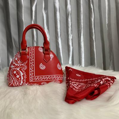 China 2021 New Style High Quality Paisley Headband Paisley Print Purse and Handbags Bandana Purse Printed Paisley Printed Women Handbags Bags for sale