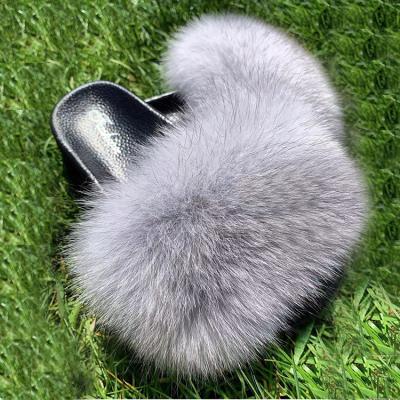 China Original Fashion Trend Design Fur Slippers For Mommy And Me Fur Slides Women Fur Slides for sale