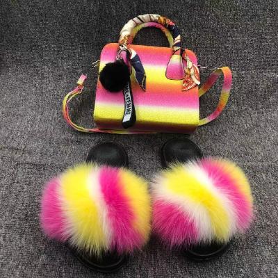 China CUSHIONING USA hot sale women freeze purse and animal fur slippers purse sets girls shoes fur slides handbag sets fur slides with purse set for sale