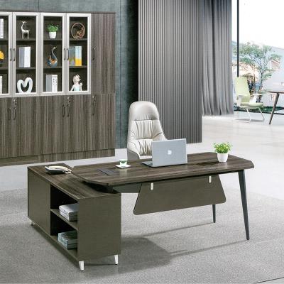 China Popular 2022 Modern Extendable Boss Office Manager Wooden Executive Table for sale