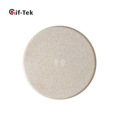 China New Mobile Phone Mini Wheat Wheat Biodegradable Wireless Charger Pad for Mobile Phone Straw Charger for sale