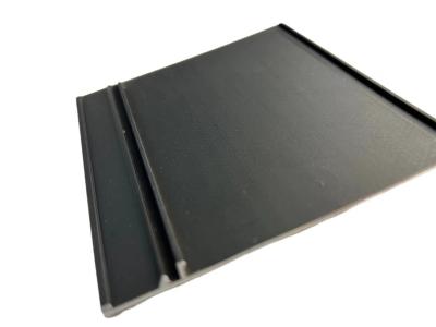 China Waterproof Aluminium Trim Profiles Fireproof Aluminium Triangle Profile for sale