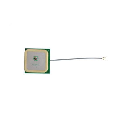 China Wholesale BD Amplifier Gps Integrated Patch Antenna 1575 Two Stage R-A Active GPS Antenna With IPEX 28*28*7.2mm for sale