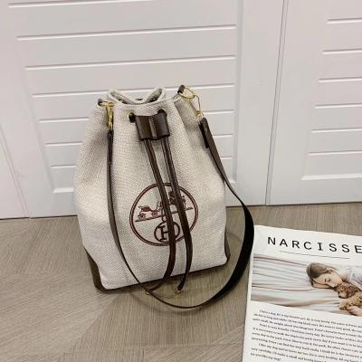 China Famous Brand Designer Brand Purse Bags Fashion Canvas The Tote Bag Folded Luxury Handbags Ladies and Women's Tote Handbags for sale