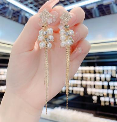 China CLASSIC Charm Pearl Earring Tongling Crystal Tassel Initial Earrings Fashion High Quality Luxury Women New Arrival Designer Earrings for sale