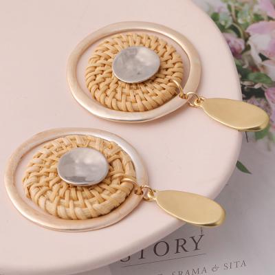 China Wholesale Fashion Jewelry High Quality Cute Bohemian CLASSIC Gold Earring Tongling Wood Zinc Alloy Ear Studs for sale