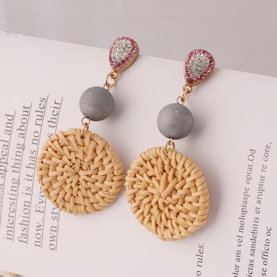 China CLASSIC Tongling earring jewelry fashion gold plated women crystal diamonds pearl earrings zinc alloy earrings wholesale for sale