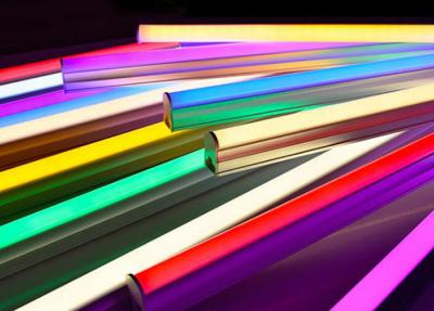 China Indoor Modern Length 0.3m / 0.6m / 0.9m T5 LED Colour Tube Light for sale