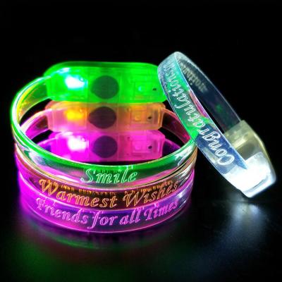 China Promotional Gifts Multi Color Night Glow Hot Stick Led Color Flashing Wristband for sale