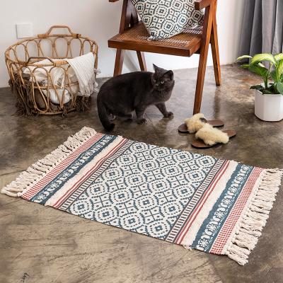 China Stain Resistant Hot Selling Woven Floor Mat Living Room Floor Mat Nordic Modern Style Cotton Printed Tufted Carpet for sale