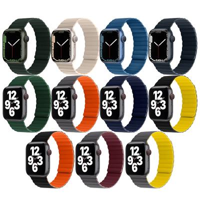 China New Breathable/Magnetic Silicone Watch Band Magnetic Strap For Apple Watch Band Series 7 Se 6 5 4 3 For 38 40 41 42 44 45 mm Apple Watch Strap Band for sale