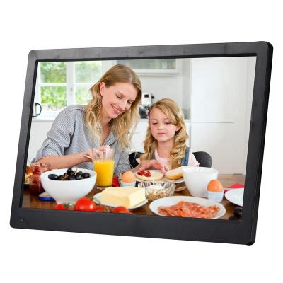 China wifi 17.3 inch family chinese visual wifi digital picture frame for sale