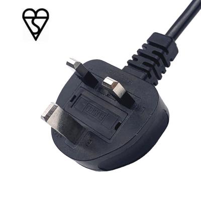 Cina 3 Pin UK Power Cord Plug To IEC 320 C13 BS1363 Certificate 0.5m 0.75m 1m in vendita