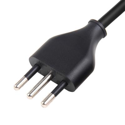 China Zwart Italia Stroomkabel 3 Pins Plug To IEC 320 C5 Verlengkabel Voor Computer Te koop