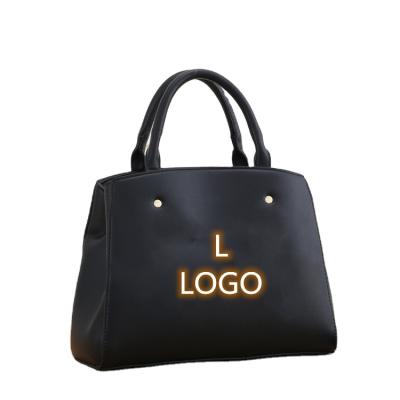 China Brand new 2021 fashion brand luxury fashion style color cloud shoulder bag handbag large capacity tote bag for sale