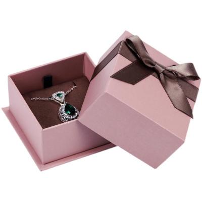 China 2022 New Ribbon Gift Box Luxury Bow Paper Jewelry Packaging Jewelry Gift Box for sale