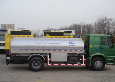 China 4x2 6600L Camiões móveis de abastecimento de combustível / Camião de tanque de combustível para gasolina e diesel à venda