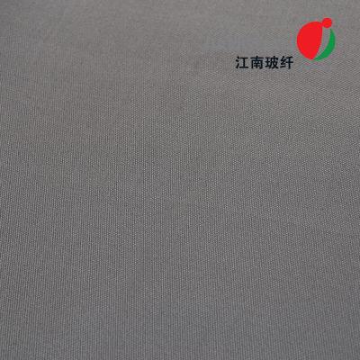 China Thermische Isolerende Materialenpu Met een laag bedekte Stof 0.8mm voor de Vuurvaste Deken van de Lassenbescherming Te koop