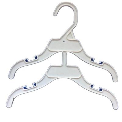 China Sustainable hot selling durable and beautiful plastic hangers for sale