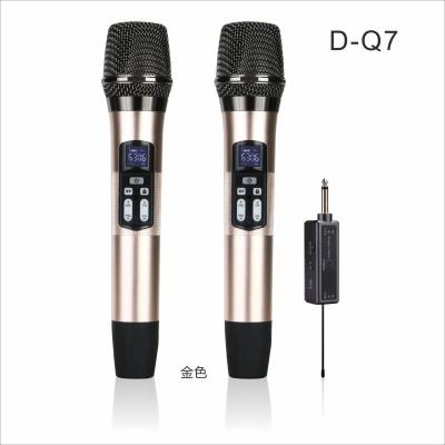 China Karaoke Handheld Wireless Microphone Professional Radio Microphone UHF for sale