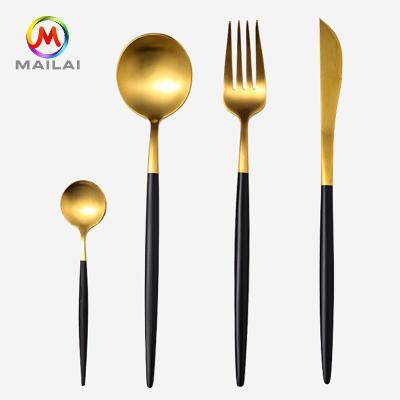 China Sustainable Wholesale Luxury Hotel Stainless Steel Gold Matte Cutlery Dining Flatware Set For Wedding for sale