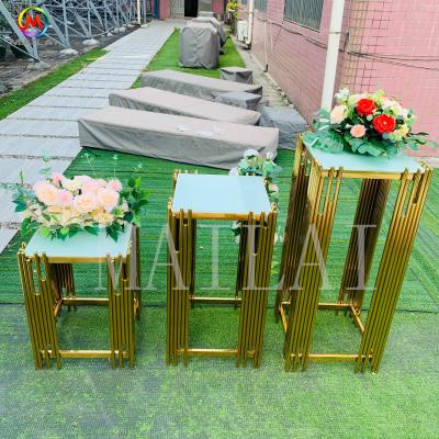 China 2021 Hot Sales Event Decoration Stainless Steel Flower Stand And Wedding Cake Decoration Electroplating Table for sale