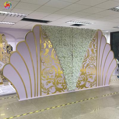 China Factory Hot Sales PVC Wedding Decorations ML-B17 Acrylic Wedding Backdrop Fashionable White And Gold Wedding With Flowers for sale