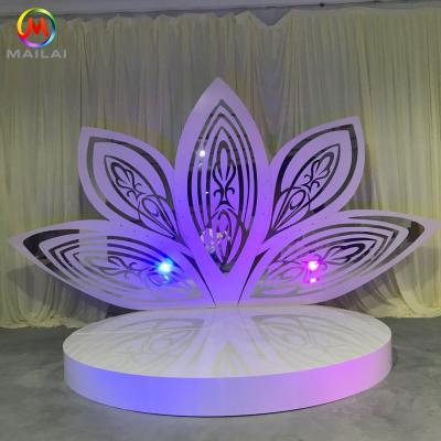 China PVC+Acrylic Modern Portable Modern Round Deck Stage Floor Used Wedding Decoration for sale