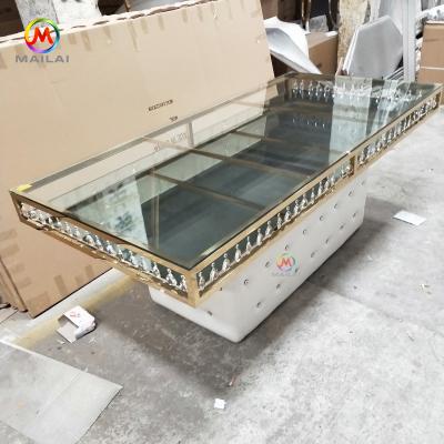 China Latest Removable Mirror Glass Stainless Steel Frame Wedding Dining Table Designs for sale