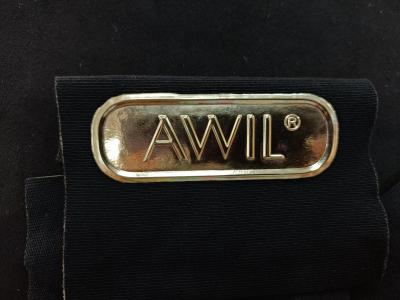 China Waterproof Custom 3D TPU Heat Transfer Patches Gold Clothing Patches High Frequency Logo Hook And Loop en venta