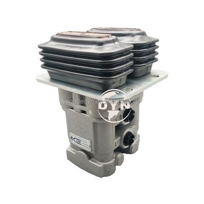 China Construction Machinery Voe14612097 Foot Pedal Ec220d Ec210b Ec240b Ec240c Ec290b Excavator Spare Parts Voe 14612097 for sale