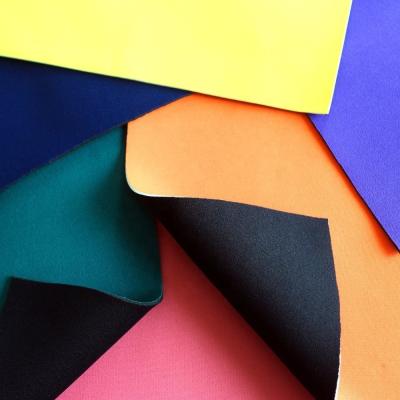 China Colorful Neoprene Fabric Sheet 4.0Mpa 2mm Airprene Fabric for sale