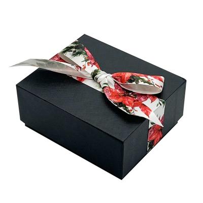 China High Quality Recycled Materials 2023 Lid And Base T-shirt Packaging Art Paper Boxes For Shipping Packaging for sale