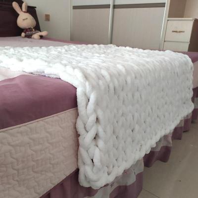 China Top Selling Wearable Knitted Wool Hand Braided Fleece Chunky Blanket for sale