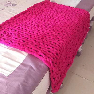 China Amazon Wearable Hot Selling Acrylic Fibers For Winter Long Shaggy Mat Hand Woven Blankets Woolen Blanket for sale