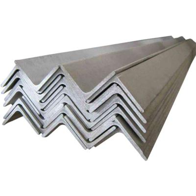 China Construction of Q195-Q420 Structure Angle Iron Uneven Steel Hot Rolled SS400 Iron Low Price From Steel Angle Bar Manufacturer for sale