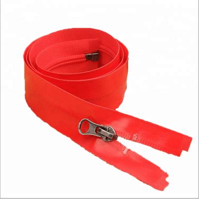 China Factory Price Waterproof Accessory Customized Red Long Chain Nylon Zipper for sale