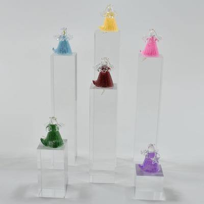 China OEM Customized Modern Clear Cube Solid Acrylic Block For Jewelry Display for sale