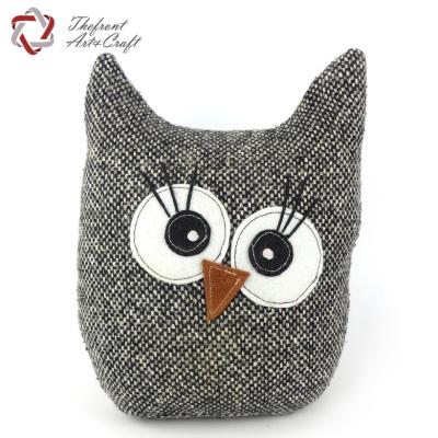 China Custom Door Stopper Ornament Europe Factory Handwork Cute Owl Fabric Crafts for sale