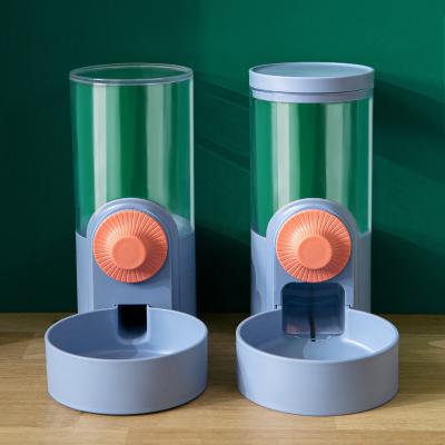 China Sustainable Pet Supplies Cat Automatic Hanging Cage Pet Water Bottle Water Bowl Cat Feeder and Feeder Pet for sale