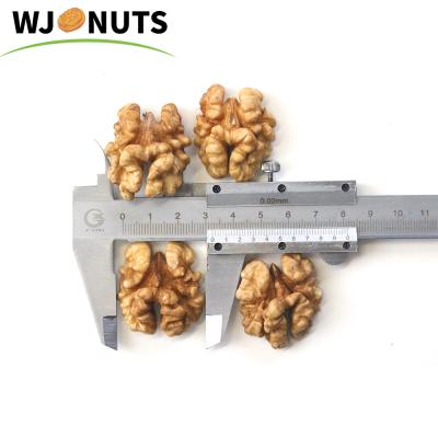 China 185 Grade Wolnuts Kernel Butterfly Nuts Light Color Dried Top Walnut for sale