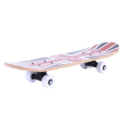 China Common material 2021 new factory direct sales of children's best-selling skateboards, four-wheel skateboards / dynamic boards for sale