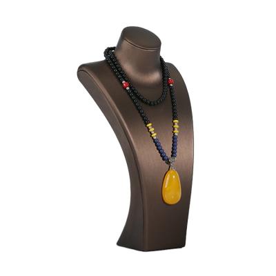 China Jewelry Display in Current Professional Factory Handmade Leather Necklace Bust Jewelry Display Stand for sale