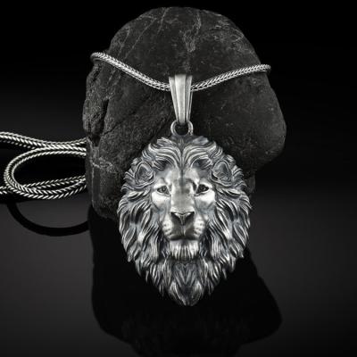 China Vintage Fashion Metal Hip Hop Animal Men's Necklace Jewelry Lion Head Shape Pendant Necklace for sale