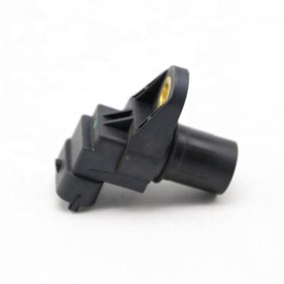 China Engine Parts Auto Parts Engine Crankshaft Position Sensor 0051531328 0031539728 For Truck for sale