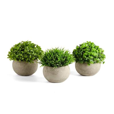 China PRIMAISON Minimalist Artificial Green Grass Around Small Potted Plants Set Decorative Plant Faux Plastic Indoor And Outdoor Plants for sale