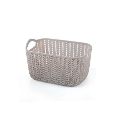 China Small Stocked Rectangle Plastic Basket for sale