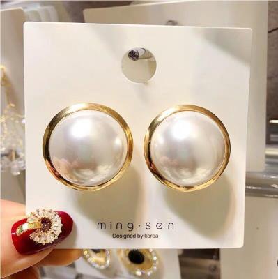 China 2022 CLASSIC fashionable women's earrings S925 style stiletto hot big silver pearl earrings for sale